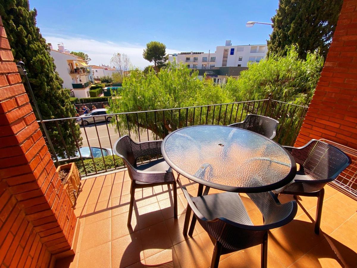 Apartament Gran Amb Parquing A 5 Min Del Centre Calella De Palafrugell Dış mekan fotoğraf